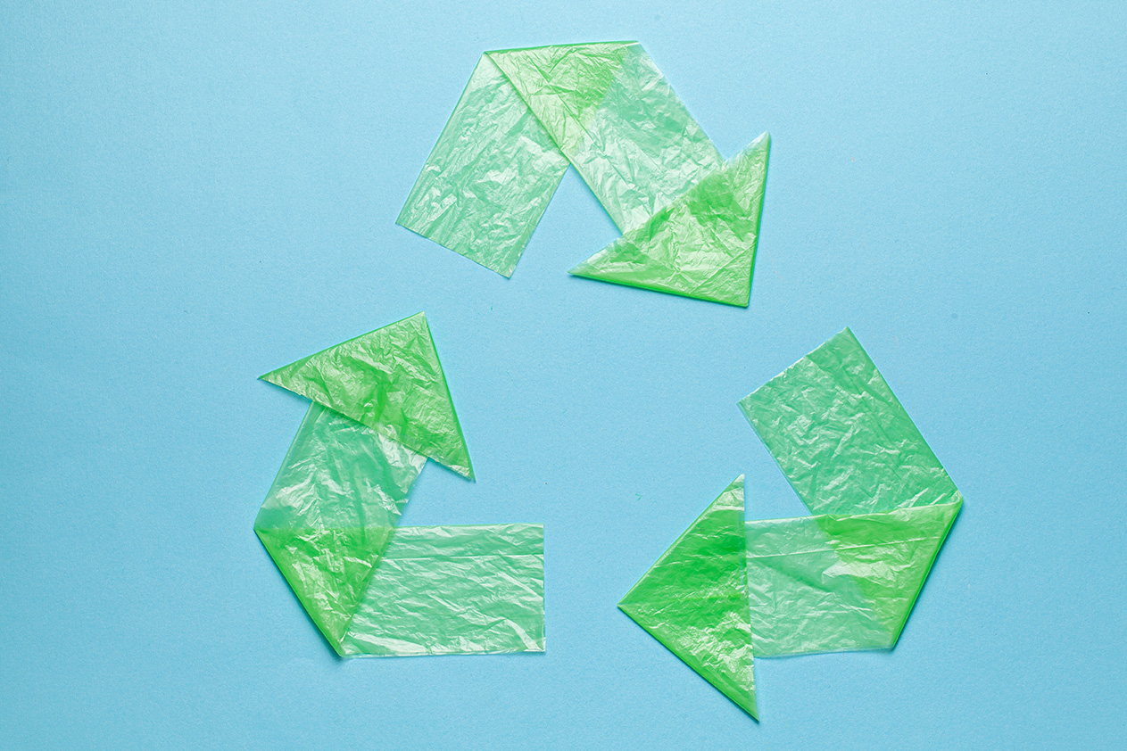 recycling symbol to showcase sustainability in logistics
